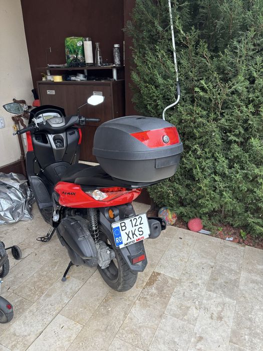 Scuter Yamaha Nmax 125 cm in garantie 1200 km