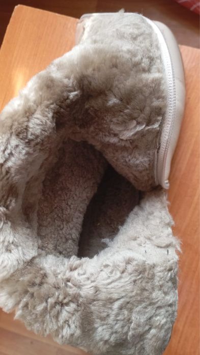 Продам  кожанные сапоги