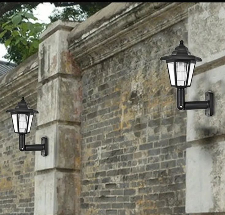 Set doua lampi solare de perete