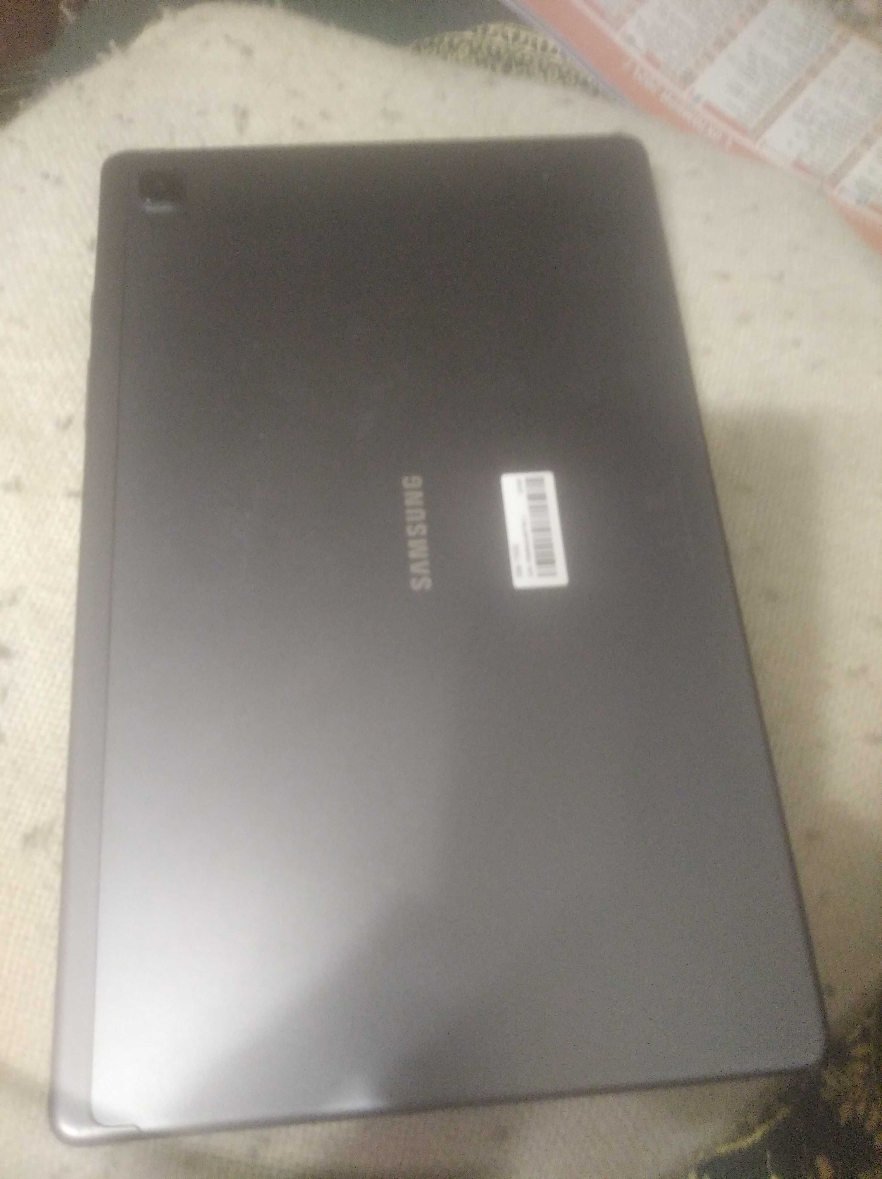Samsung Tab A7 за части