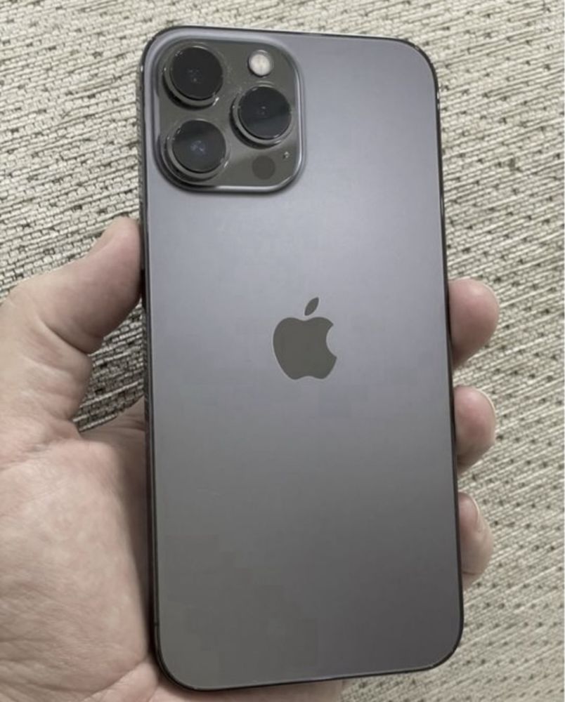 iPhone 13 про макс