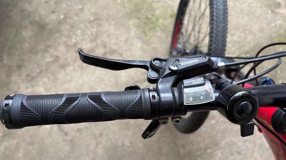 Продавам колело carrera kraken 27.5 red 2021