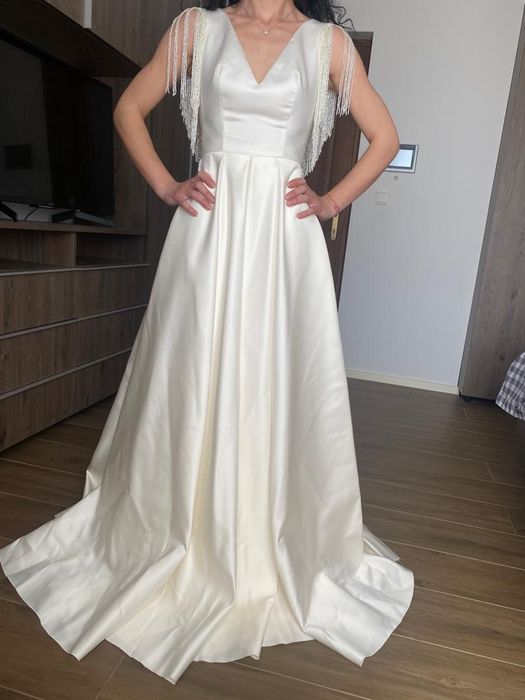 Rochie de mireasa noua