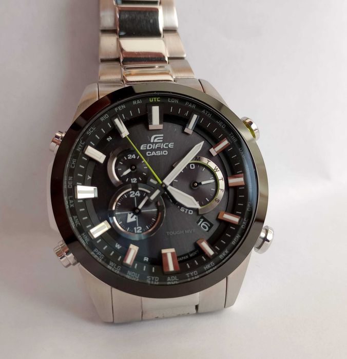 Vand ceas Casio Edifice EQW-T640DB-1AER