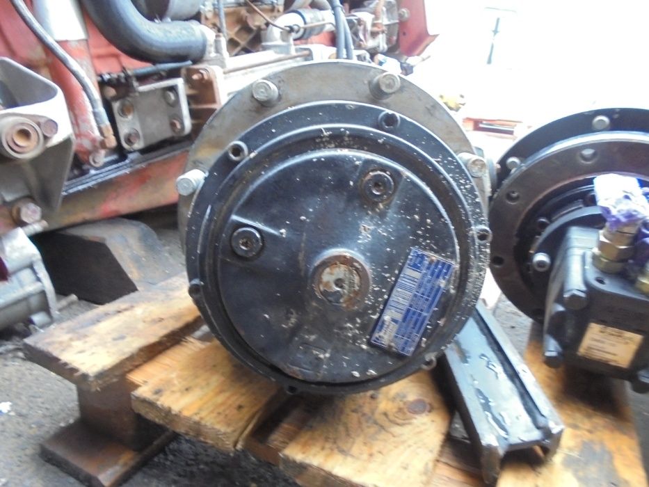 Transmisii Brevini CTD2050SL3 PZ1470E7 cu hidromotor