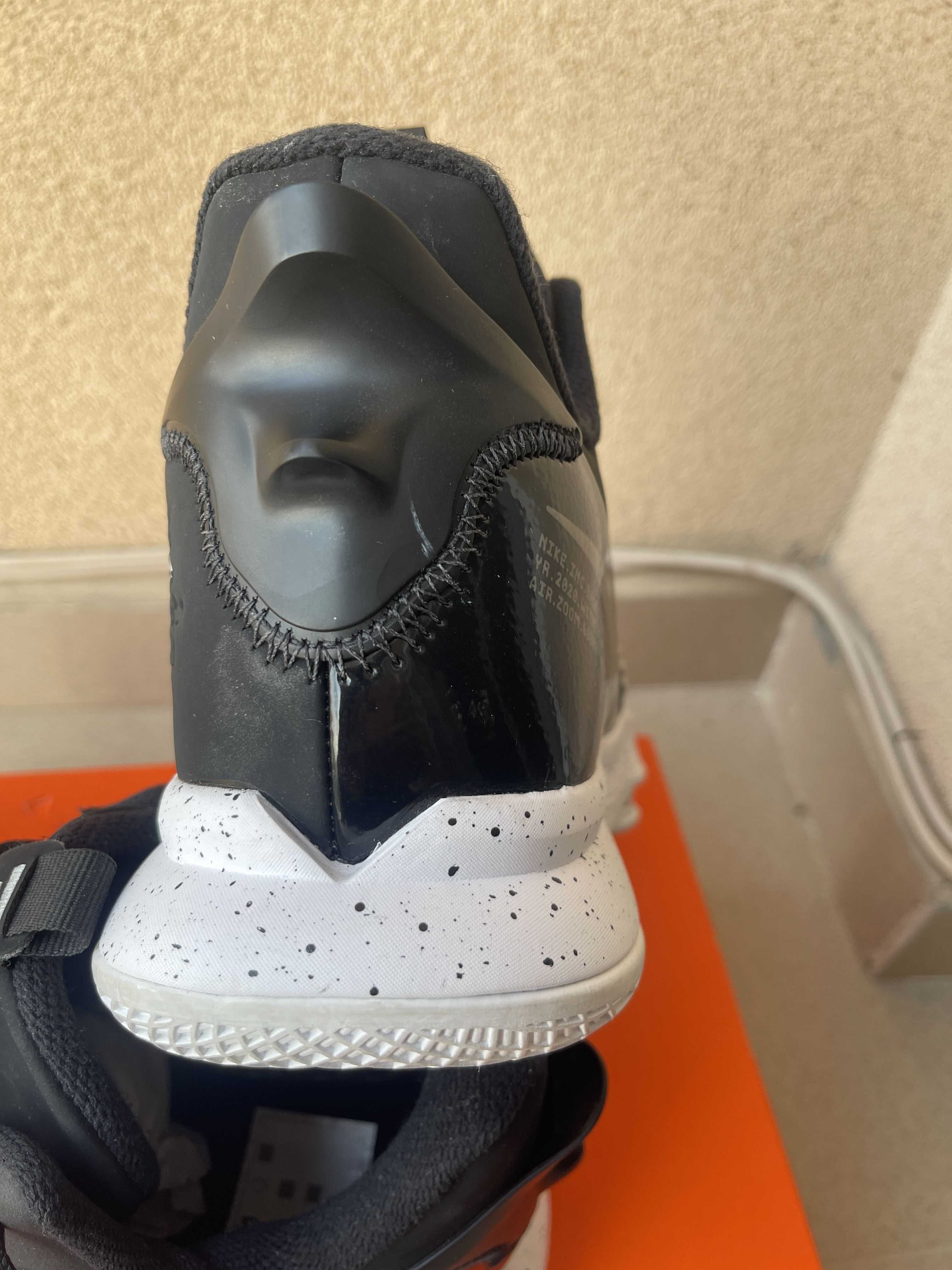 НОВИ!Мъжки маратонки Nike LeBron Witness 5 Номер 46