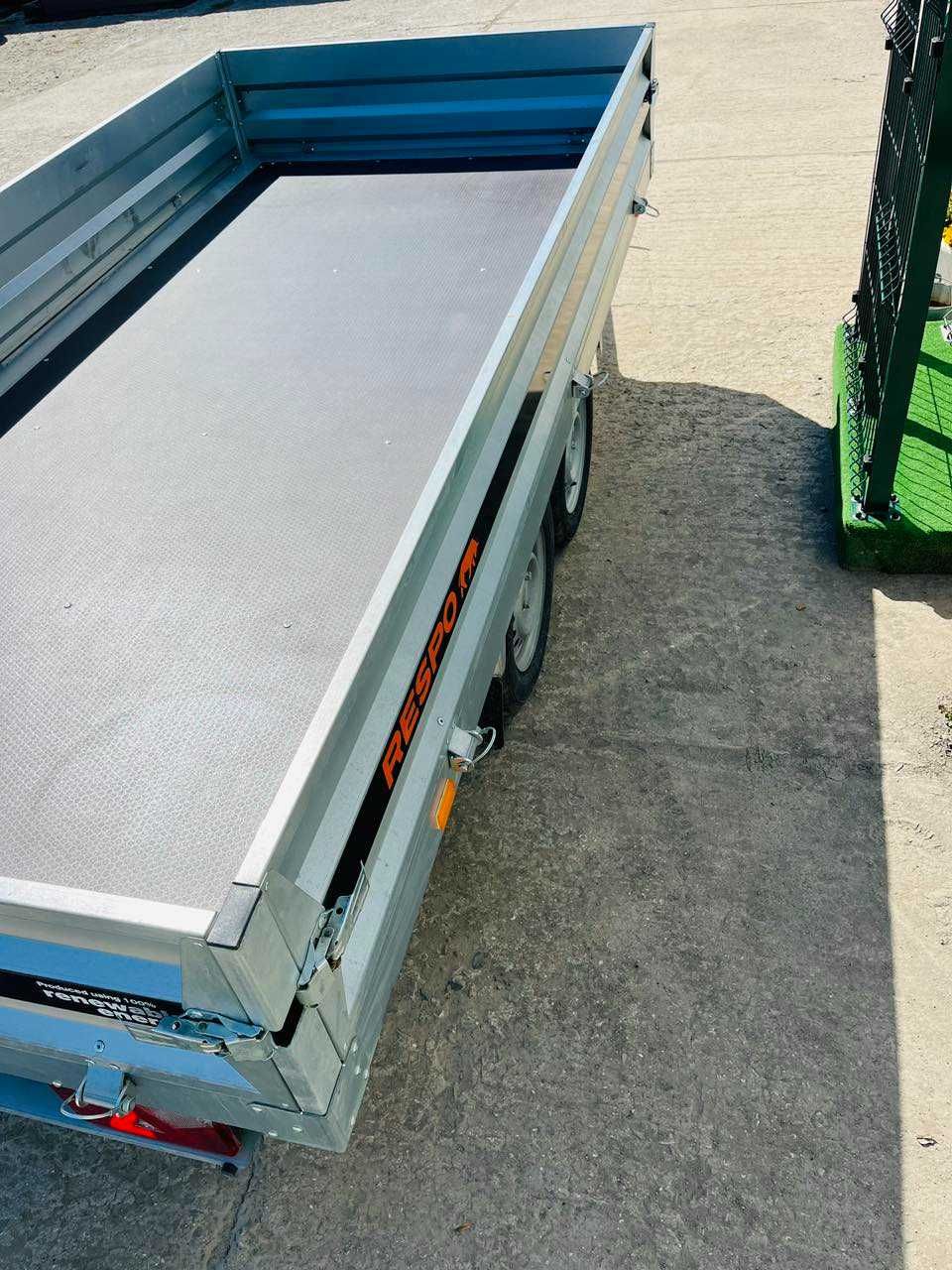 Туристическо ремарке RESPO 750P332T150
