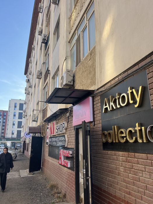 Навесы для реклам магазина