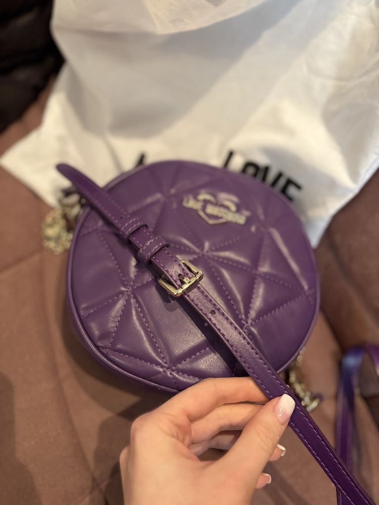 Лилава чанта Love Moschino