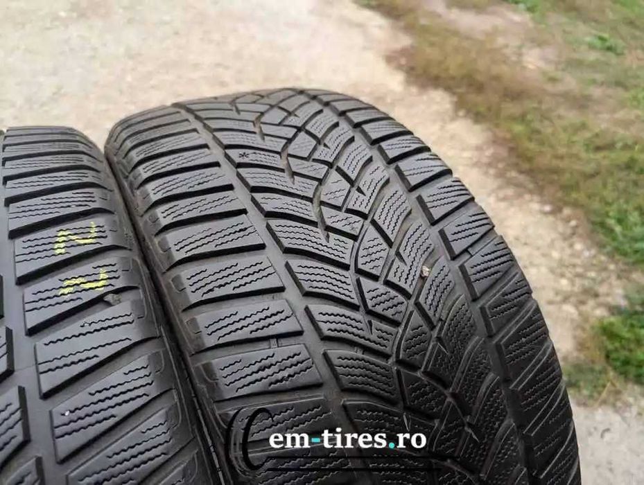 SET 2 Anvelope Iarna 235/40 R19 GOODYEAR Ultragrip ras