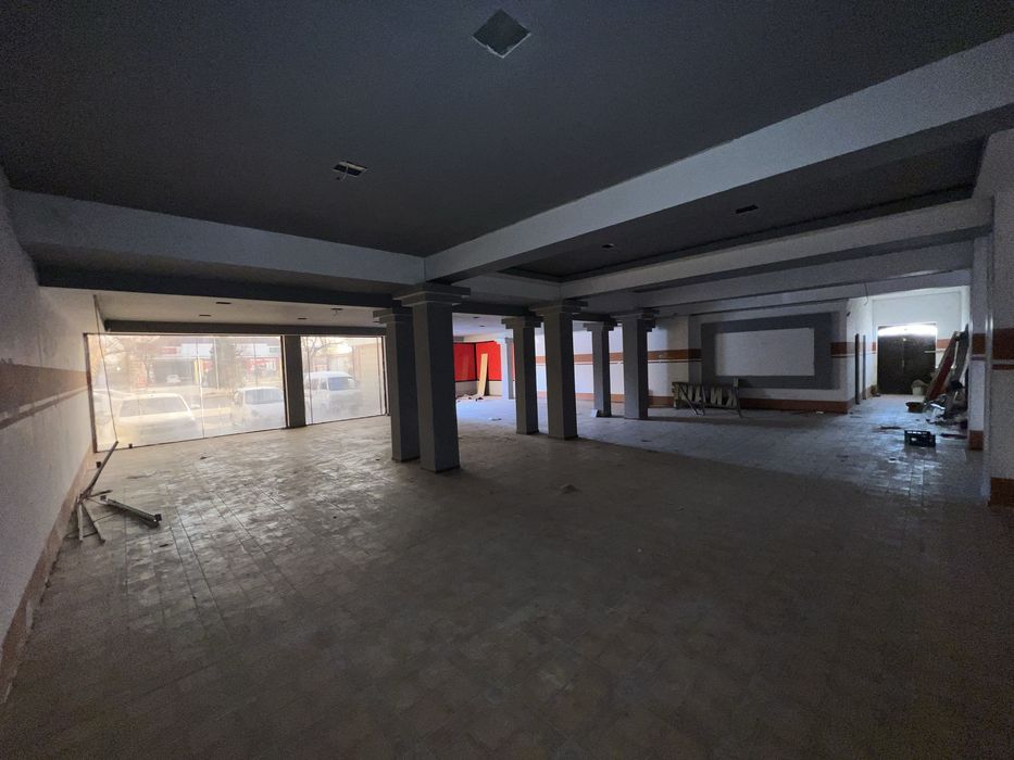 Raysentr 19 yol boyinda arenda dokon 231 kv