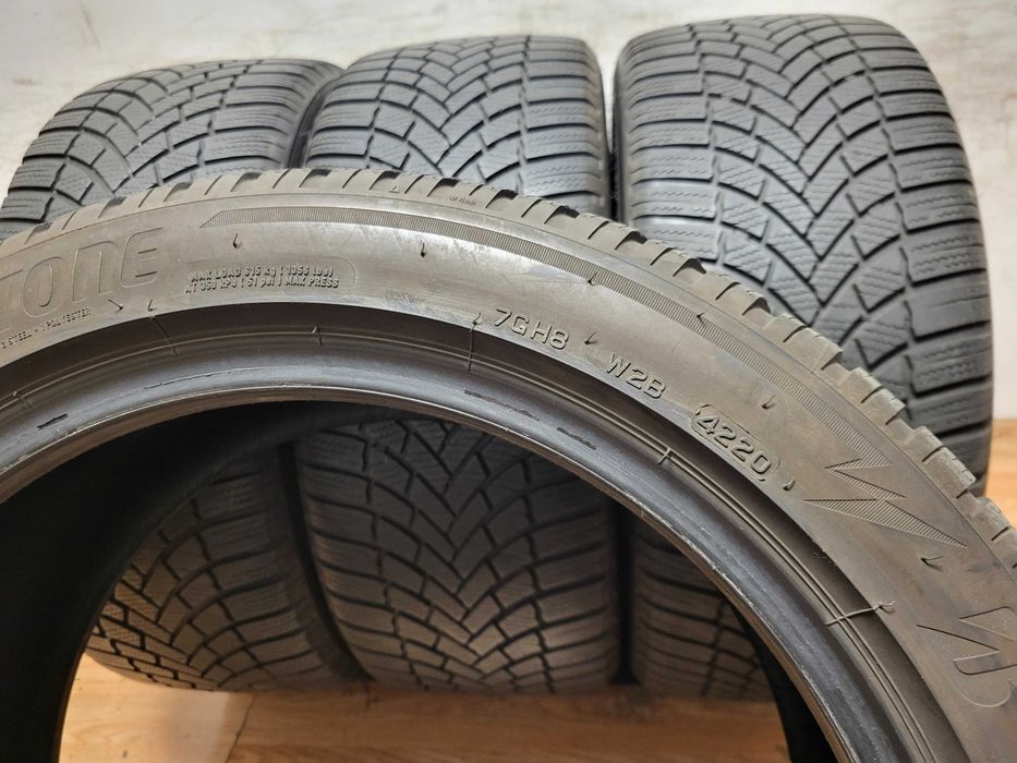 225/45/17 Bridgestone / зимни гуми