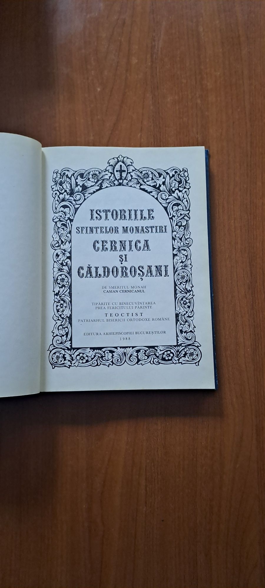 Vand Istoriile Sfintelor Monastiri Cernica si Căldorosani 1988