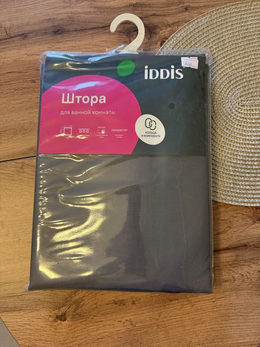 Шторка в ванную iddis