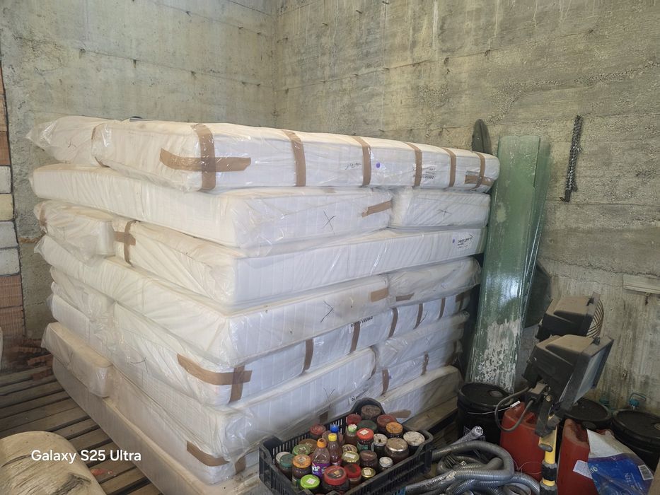 Vând 10 saltele noi