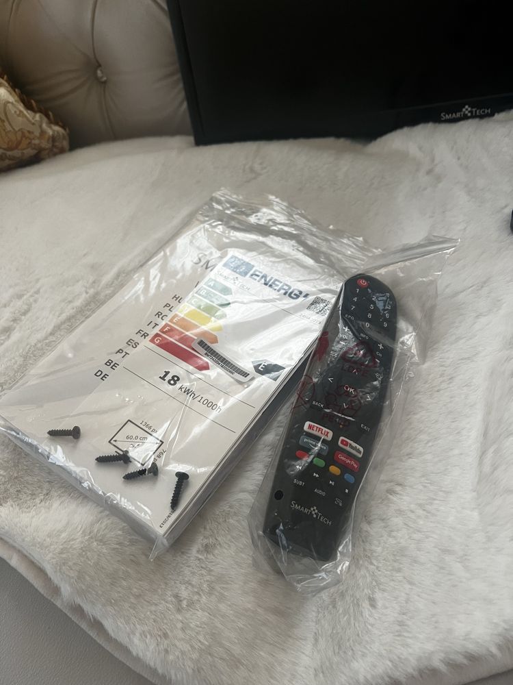 Телевизор smart TV SmartTech 24’