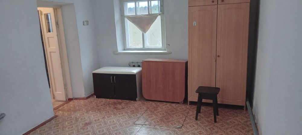 Үйдің  жартысы жалға беріледі