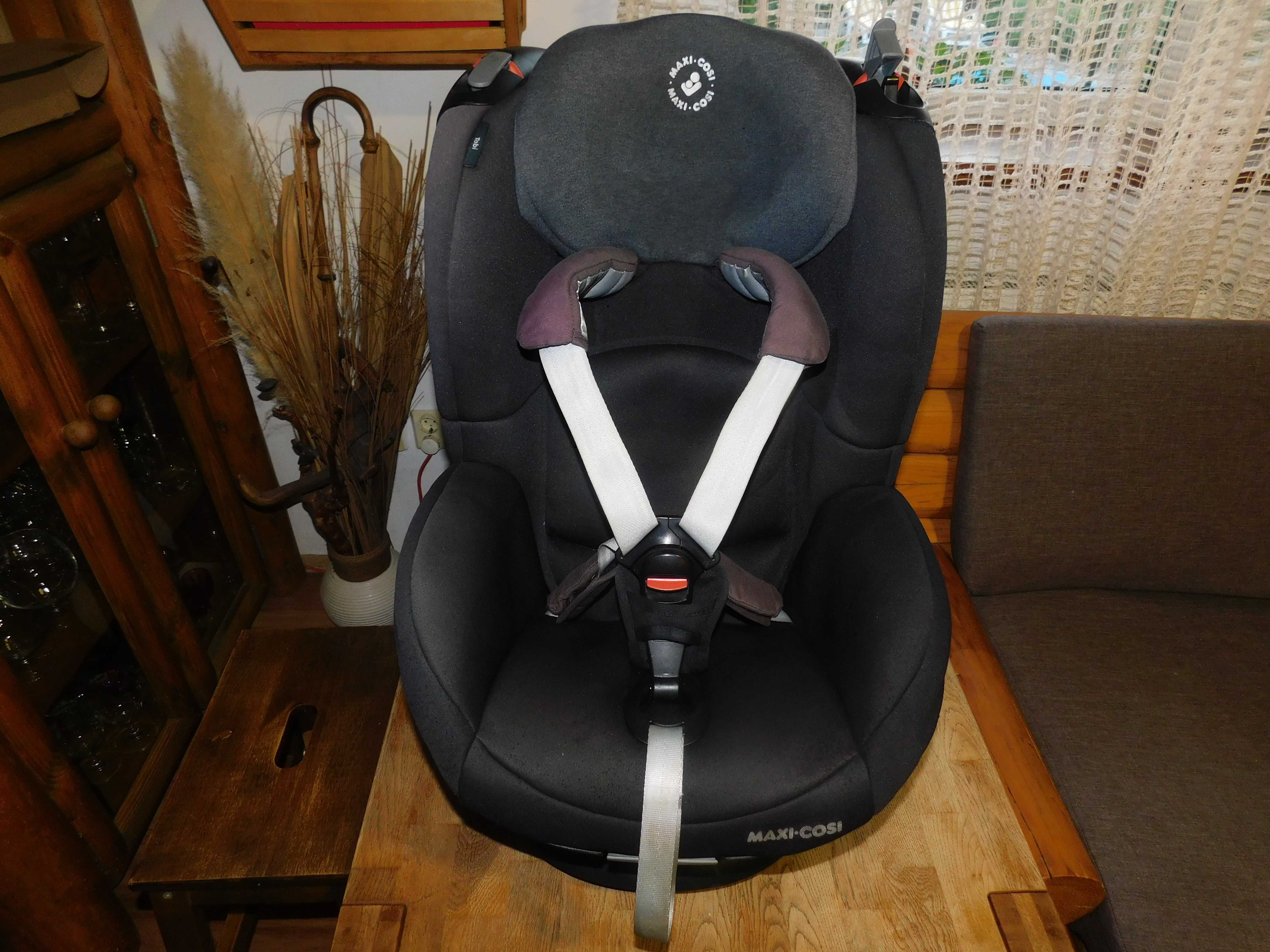 Scaun auto Maxi Cosi Tobi grupa 9-18 kg