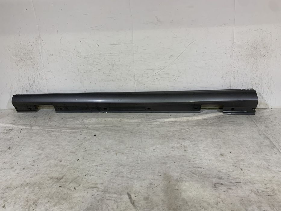 Prag stanga Mercedes B-Class W246, A-Class W176, CLA W117, 2012, 2013, 2014, 2015, 2016, 2017, 2018, cod origine OE A2466901340.