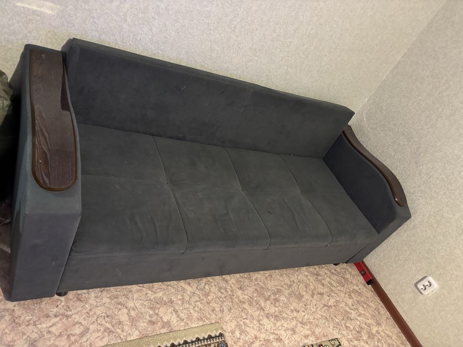 Продам Диван раскладной