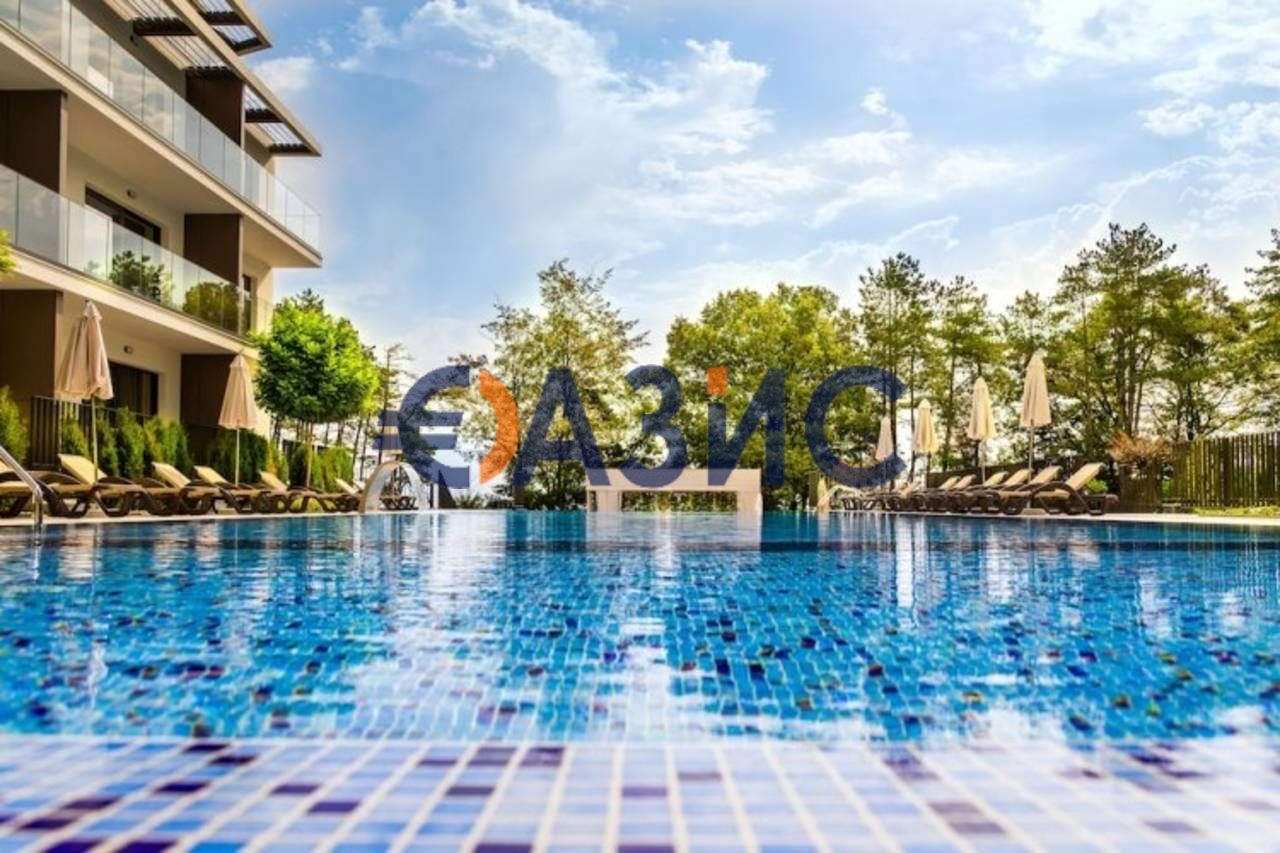 Двустаен апартамент в комплекс Open Sea Residence, 45,41 кв.м., между