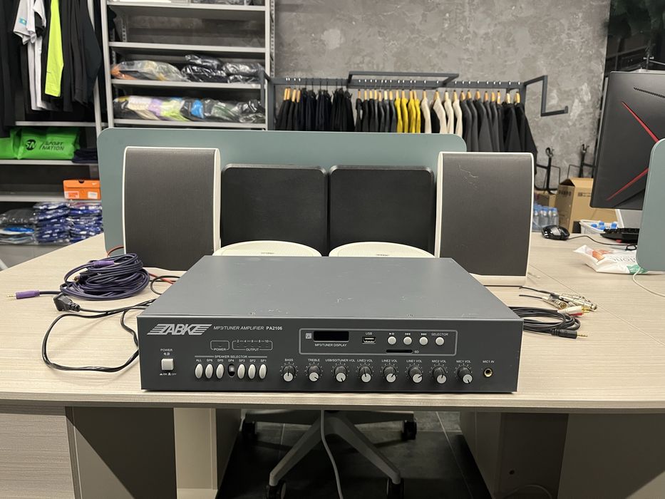 Продается усилитель звука ABK вместе с колонками