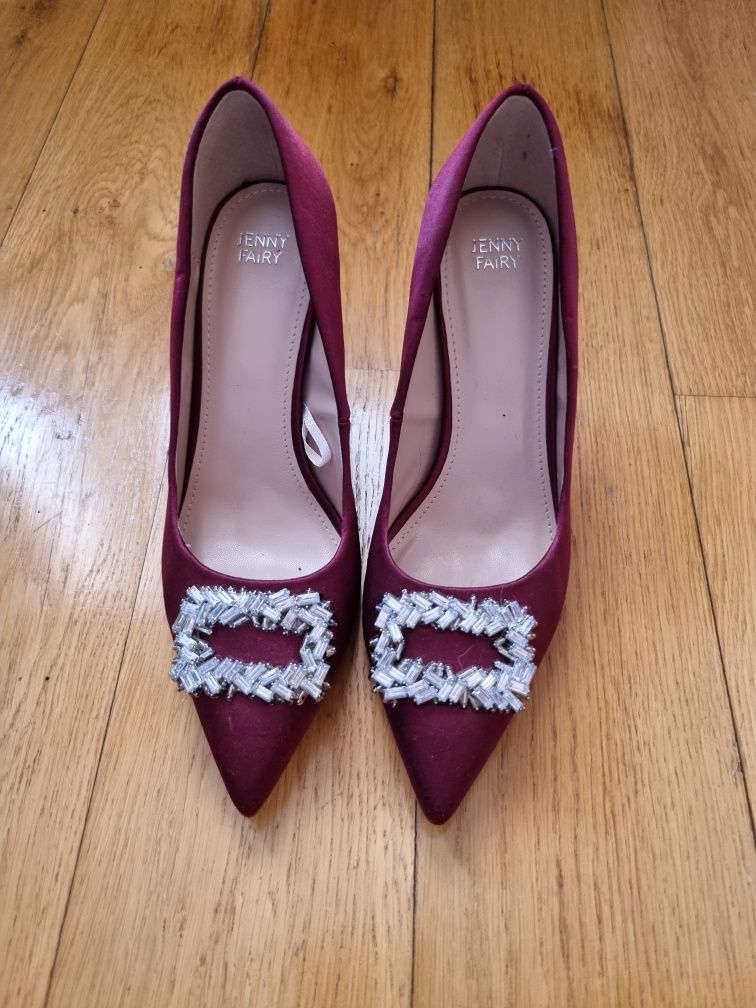 Pantofi SUPERBI, marimea 36