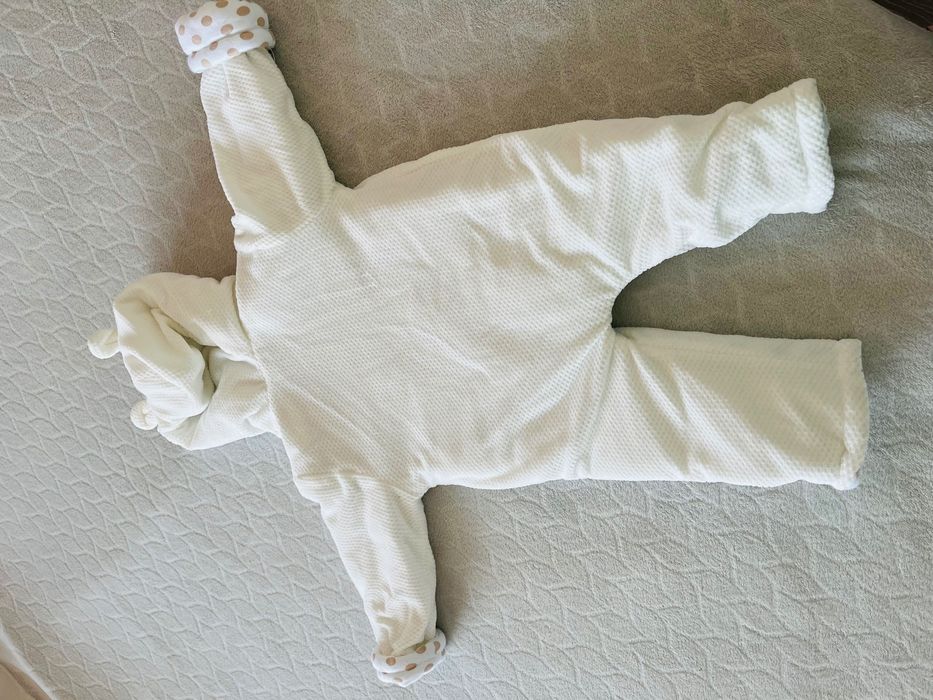 Бебешки космонавт