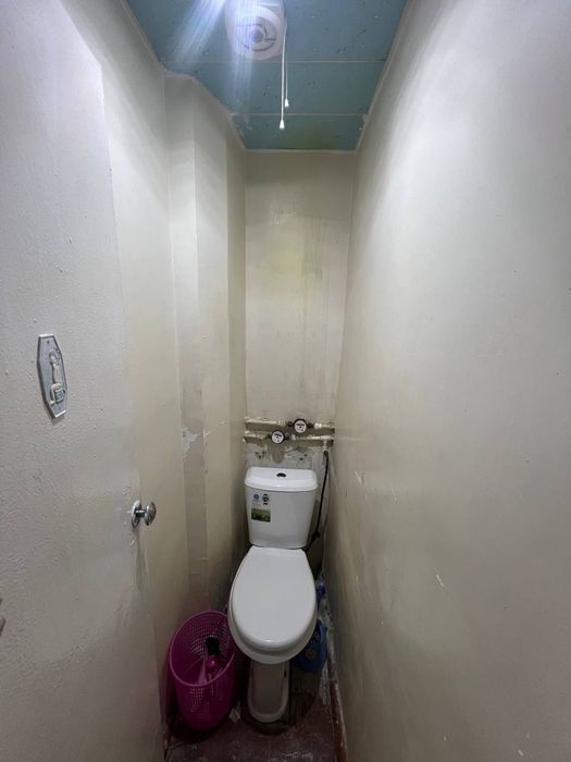 3 xonali kvartira sotiladi