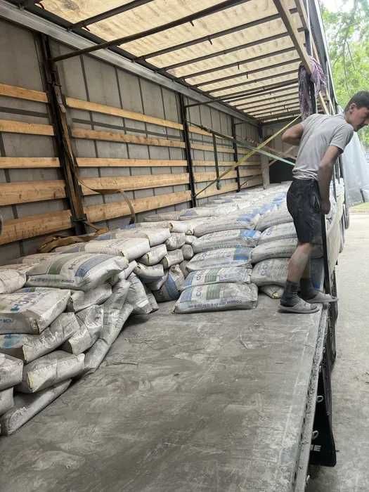 Цемент оптом с доставкаой Sement Cement