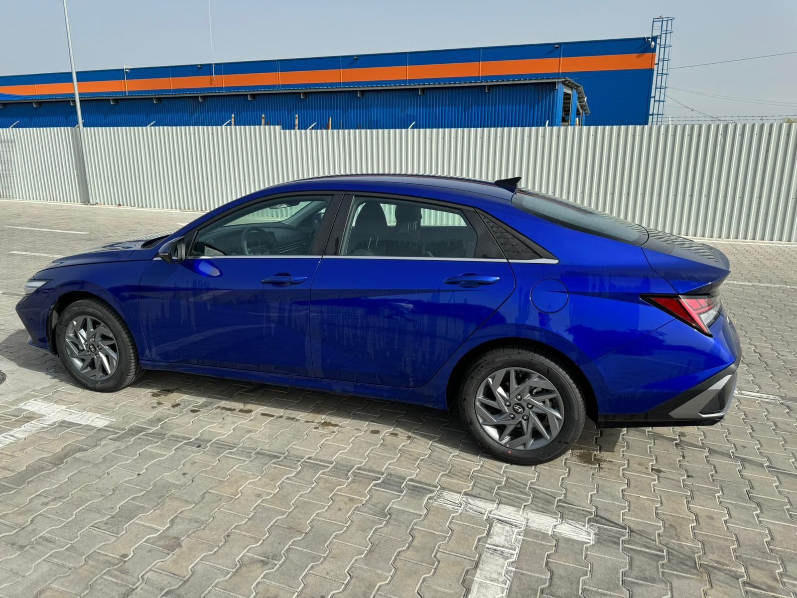 Hyundai Elantra 2023