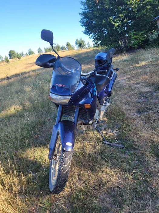 Aprilia pegaso 650 sau dau la schimb cu yamaha xt 600 cu acte