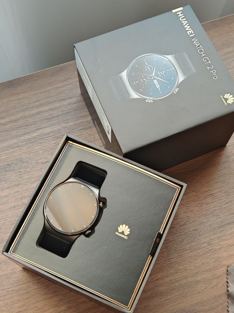 Часовник Huawei Watch GT 2 PRO