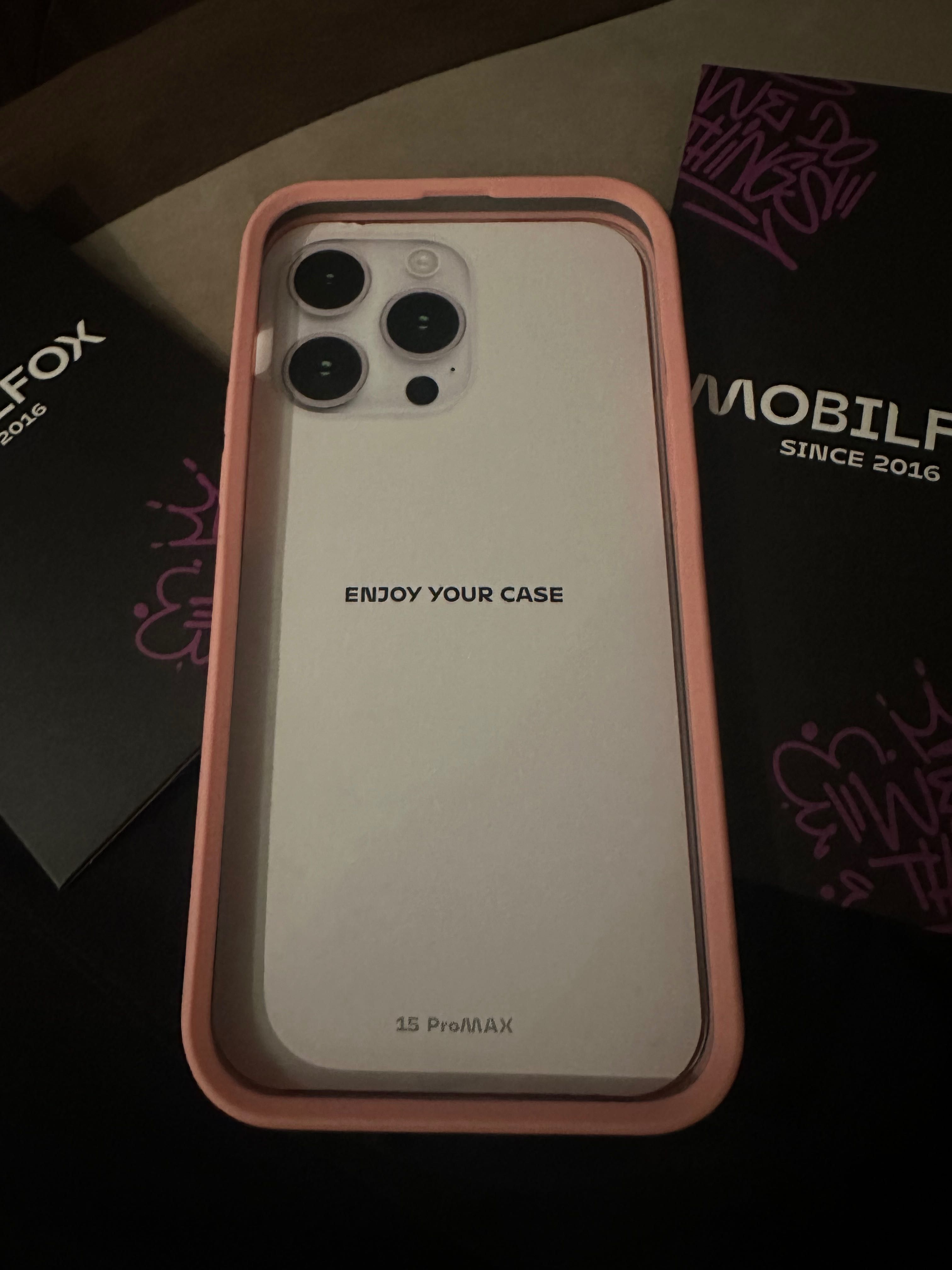 Кейс за iPhone 15pro max