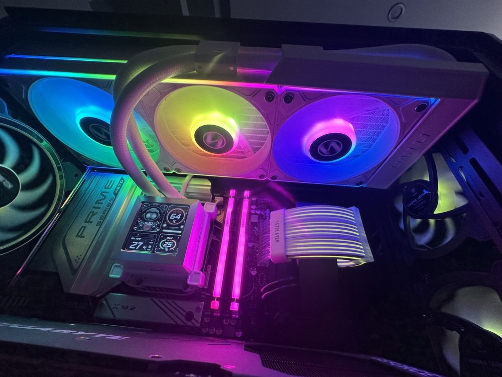 Водно охраждане Lian-Li HydroShift LCD 360R