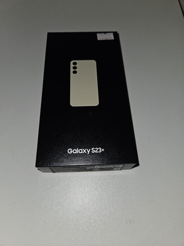 Samsung S23 plus 8/512 White