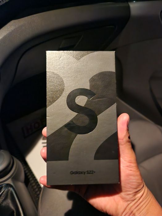 Парадам samsung S 22 плюс 256 г состояние отличный