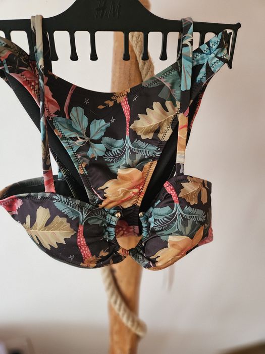 Нов бански Lapieno