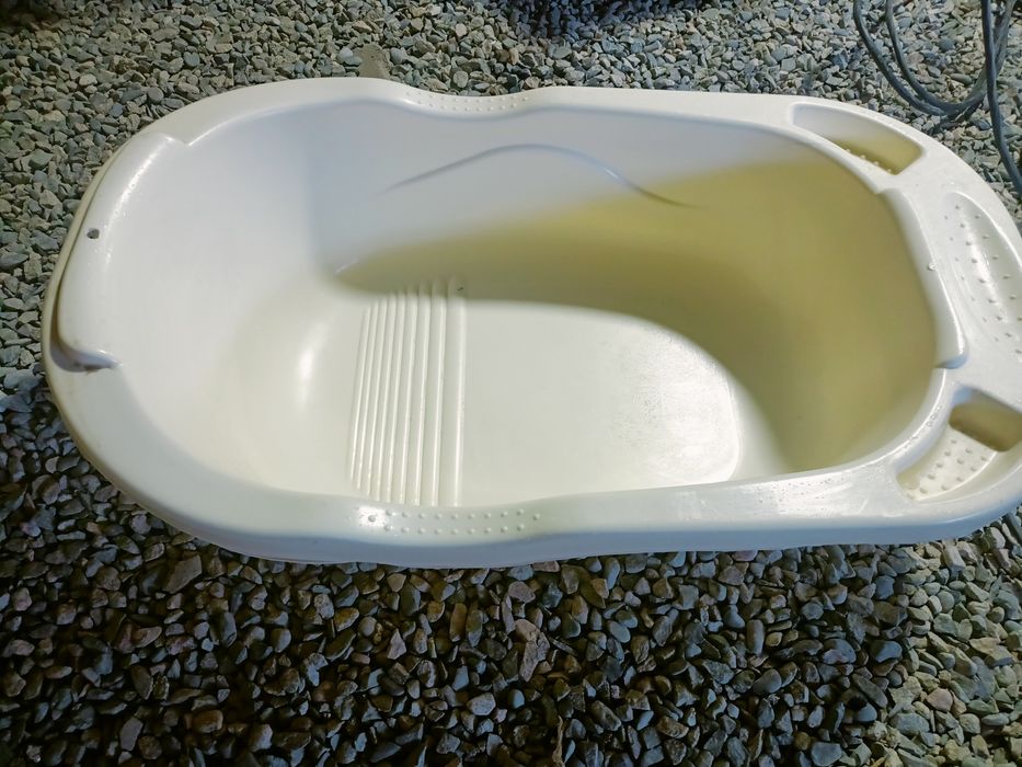 Срочно продам ванночку