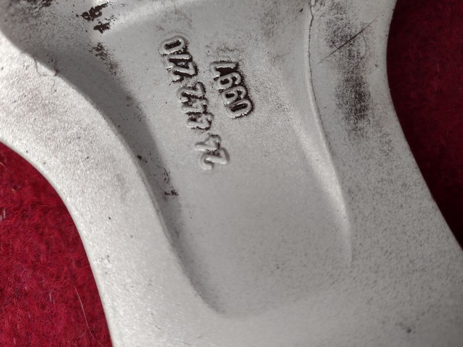 Перфектни 16-5х110 ЕТ49 6j Opel Astra J