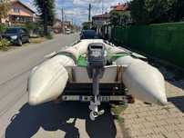 Продавам лодка твърдо дъно 4метра