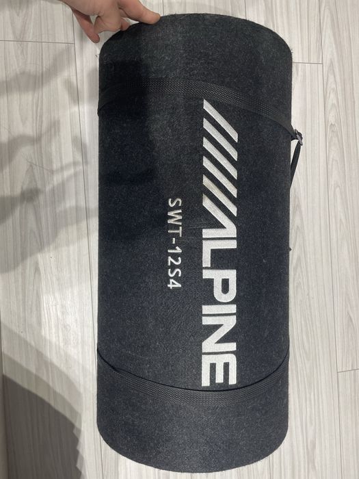 Subwoofer alpine