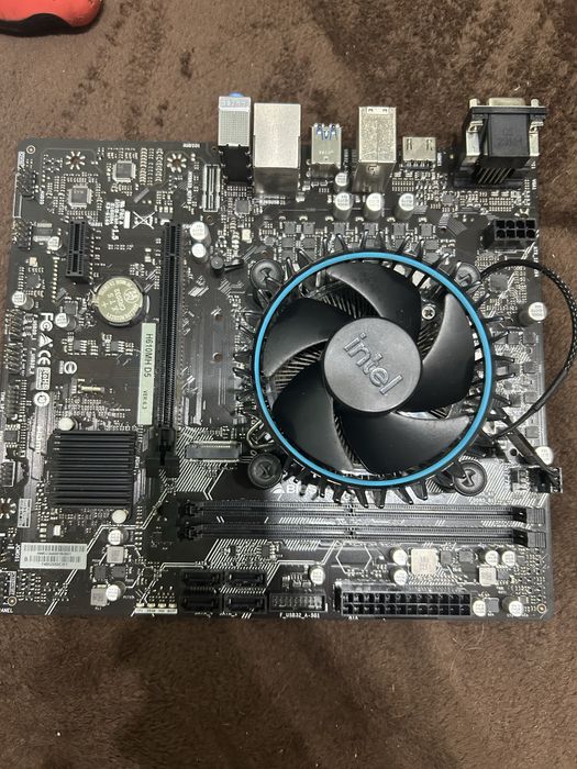 I5 14400f cu cooler stock + placa de baza BioStar h610mhp D5