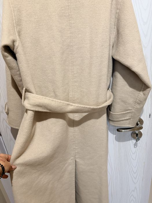 Yerse уникално дълго палто