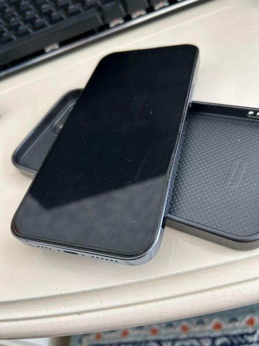 Продам Iphone 13 Pro Max