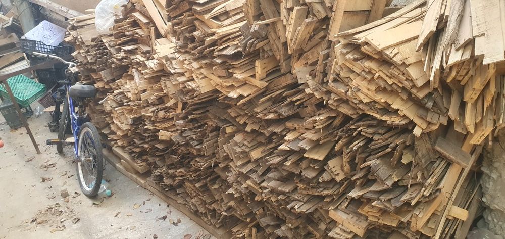 Продам на бревна