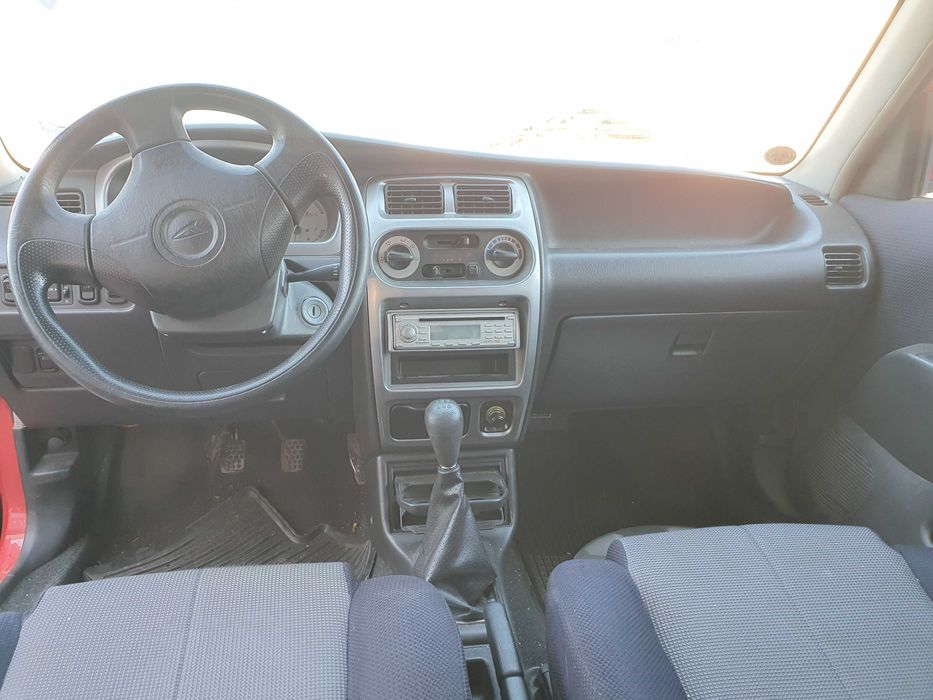 Daihatsu sirion 1.3 103 к.с. 4x4