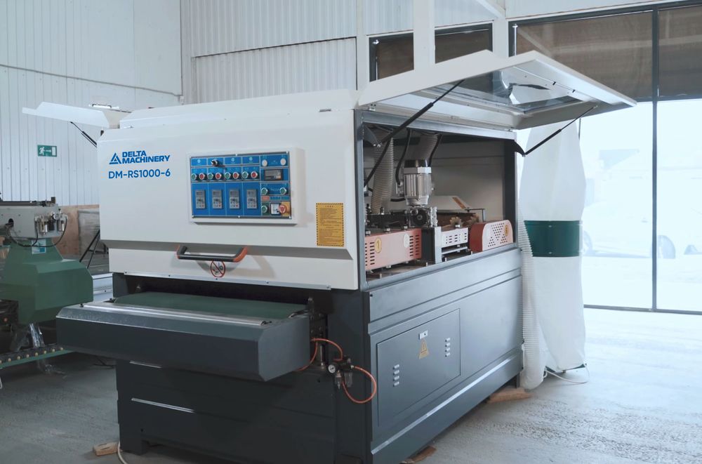 Рельефно-шлифовальный станок DELTAMACHINERY DM-RS1000-6