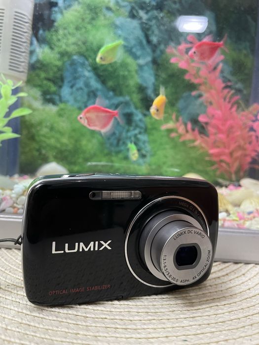 Продам идеальный фотик Lumix