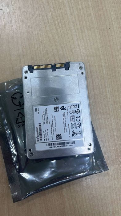 SSD Intel 545s Series 512 ГБ